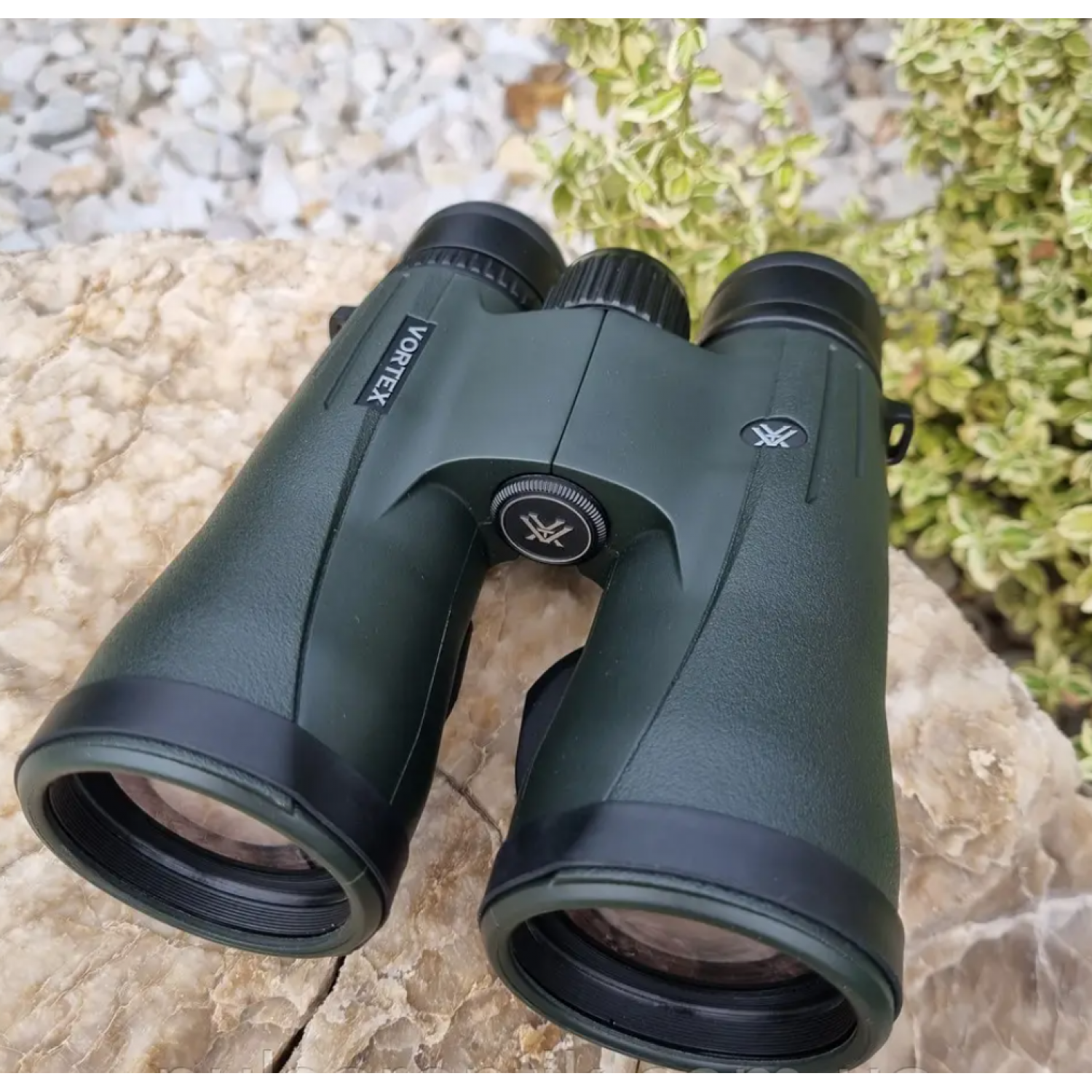 Бінокль VORTEX Viper HD 10x50