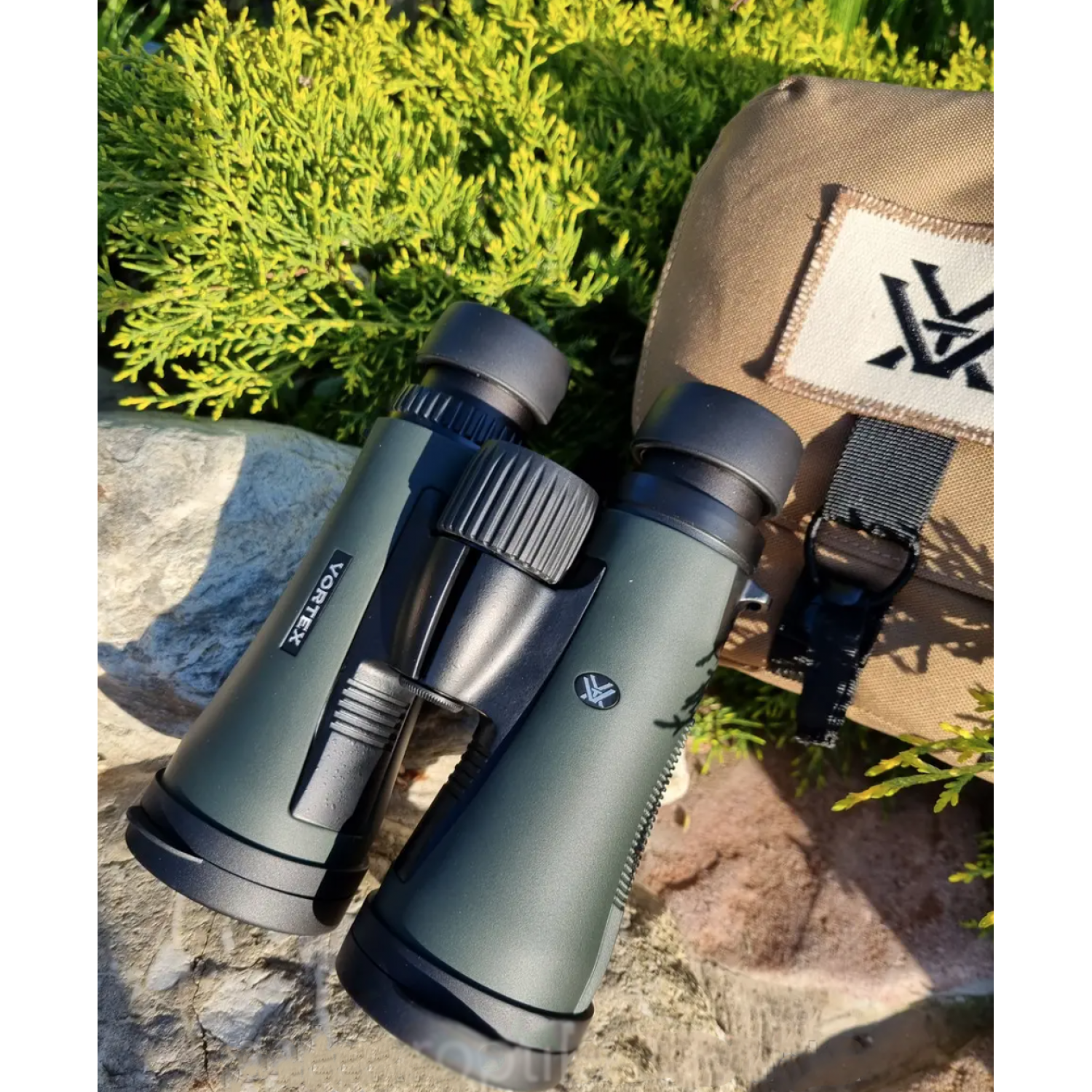 Бинокль VORTEX Diamondback HD 12x50