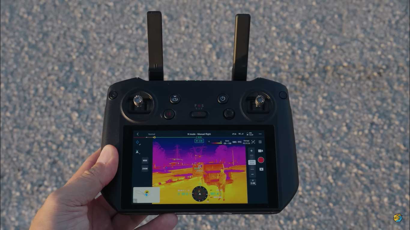 Квадрокоптер DJI Mavic 3T (CP.EN.00000415.01) Квадрокоптер DJI Mavic 3T (CP.EN.00000415.01)